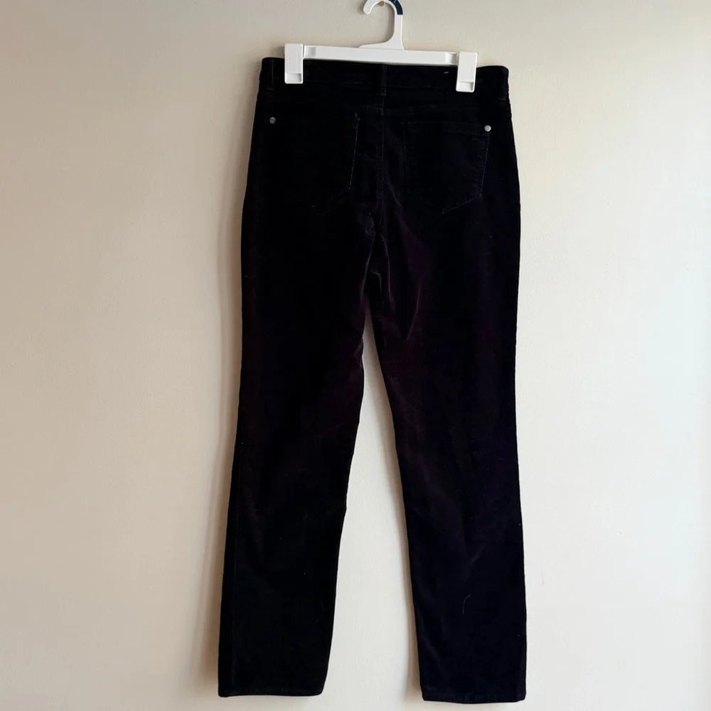 Well Worn Women's Black Straight Leg Luxe Velvet Pants - Picture 3 of 6